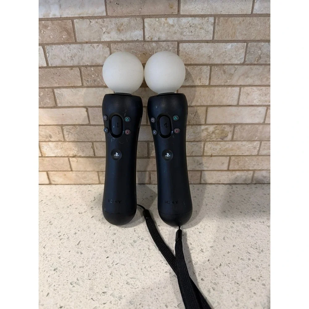 PS4 Move Motion Controller‎ CECH ZCM1U Bundle Sony VR